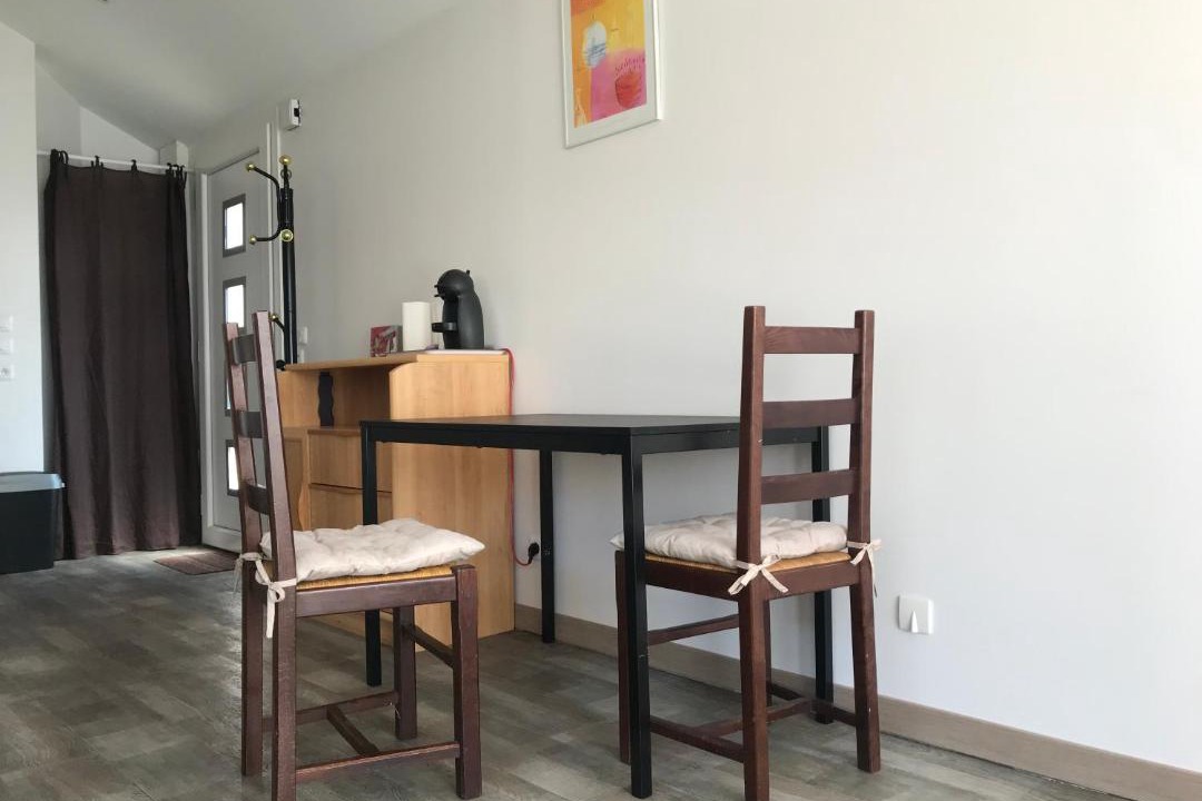 Photo of Others in Bassens