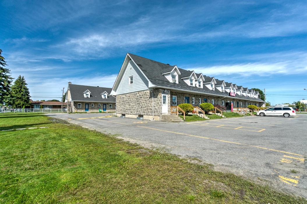 Photo of Others in Salaberry De Valleyfield