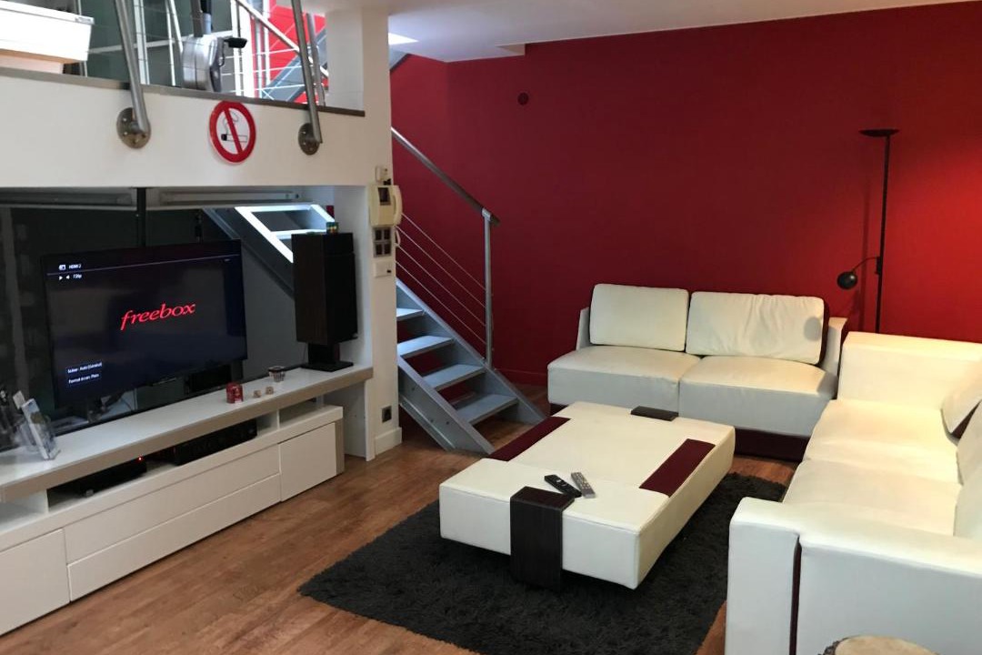 Photo of Livingroom in Charleville-Mezieres