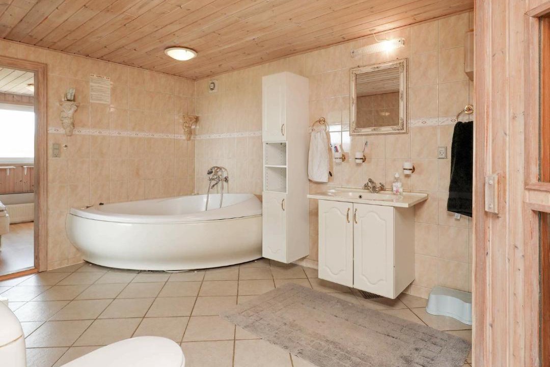 Photo of Bathroom in Harboore