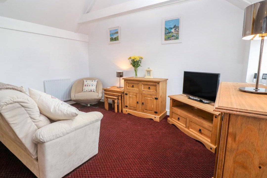 Photo of Others in Longrock