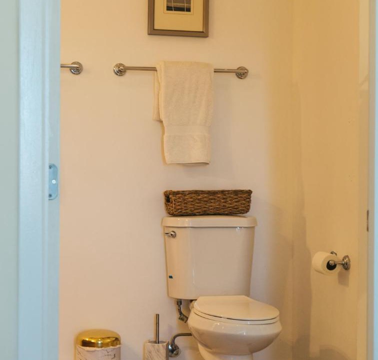 Photo of Bathroom in South Eola