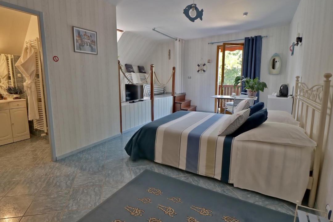 Photo of Others in Saint-Ondras