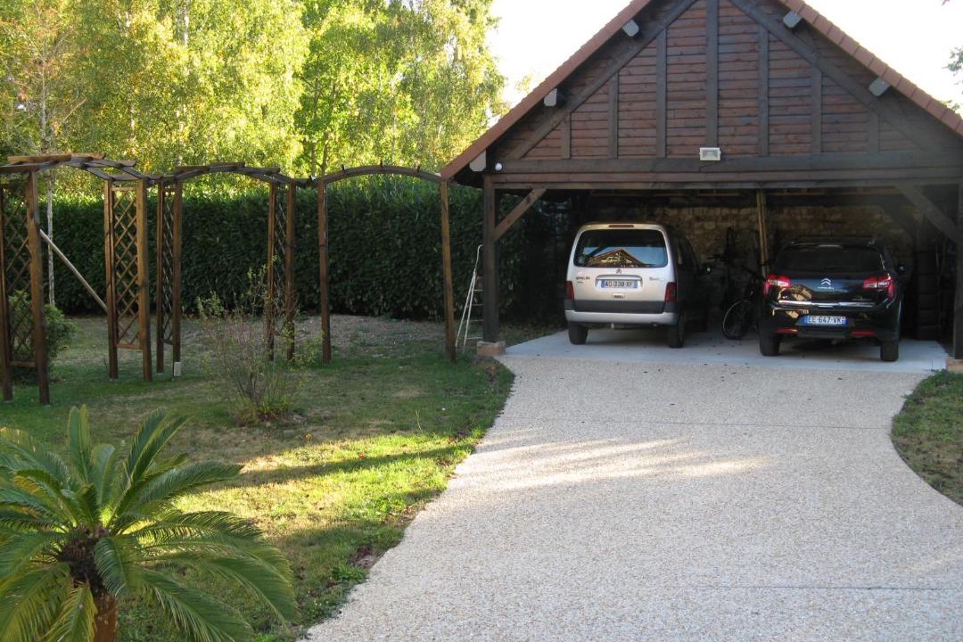 Photo of Others in Bois-Jerome-Saint-Ouen