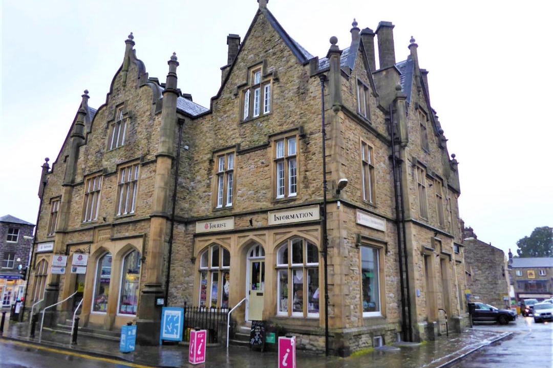 Photo of Buildings in Giggleswick