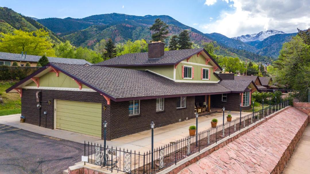 Photo of Others in Manitou Springs Historic District