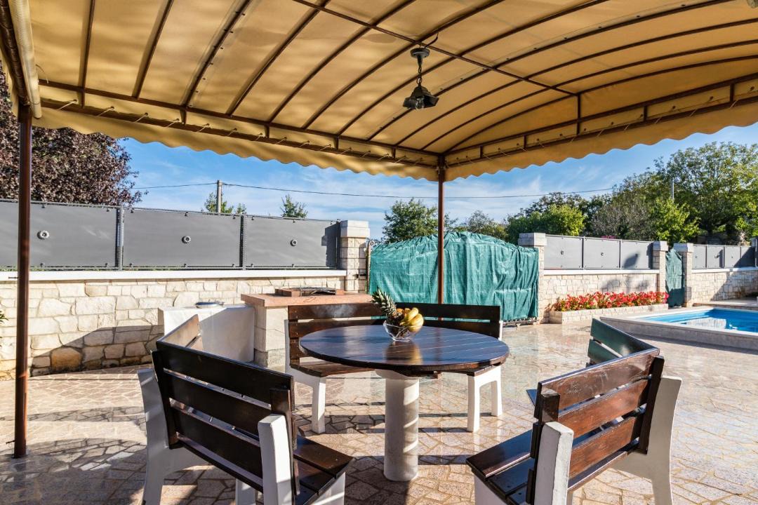 Photo of Patio Balcony in Radovani