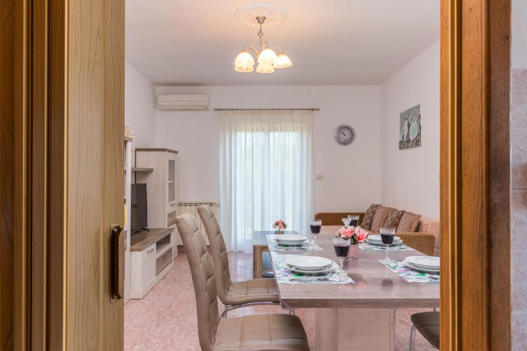 Photo of Livingroom in Radovani