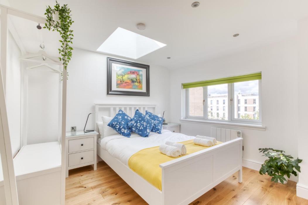 Photo of Bedroom in Dalry