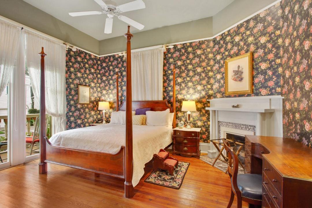 Photo of Bedroom in Touro
