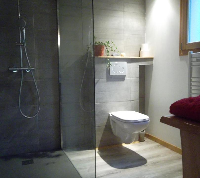 Photo of Others in Le Noyer