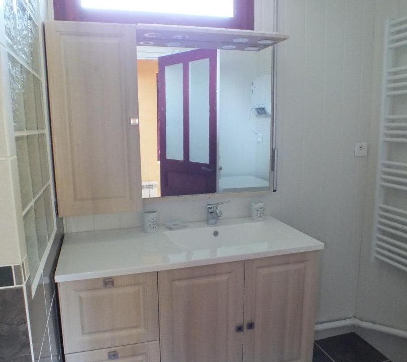 Photo of Others in Le Bourg