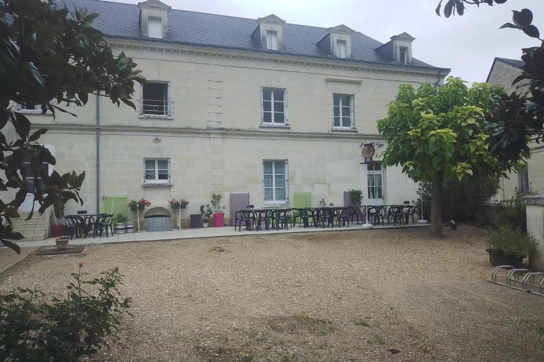 Photo of Buildings in Savigny-en-Veron