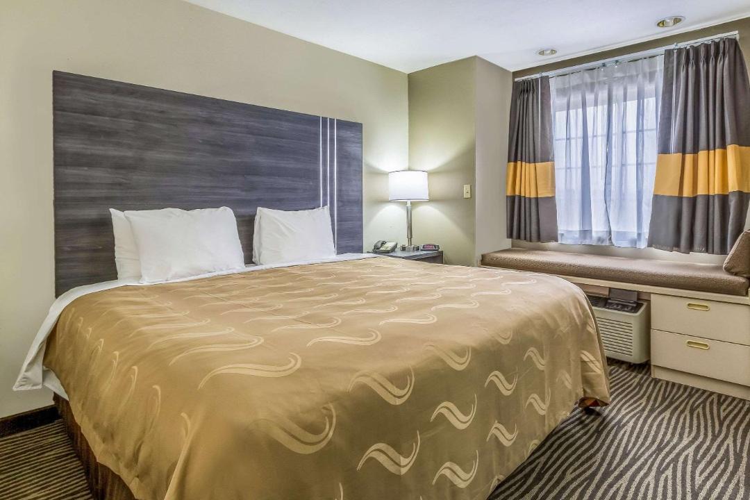 Photo of Bedroom in North Lima
