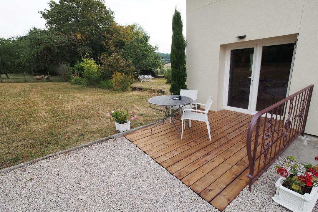 Photo of Others in Saint-Lothain