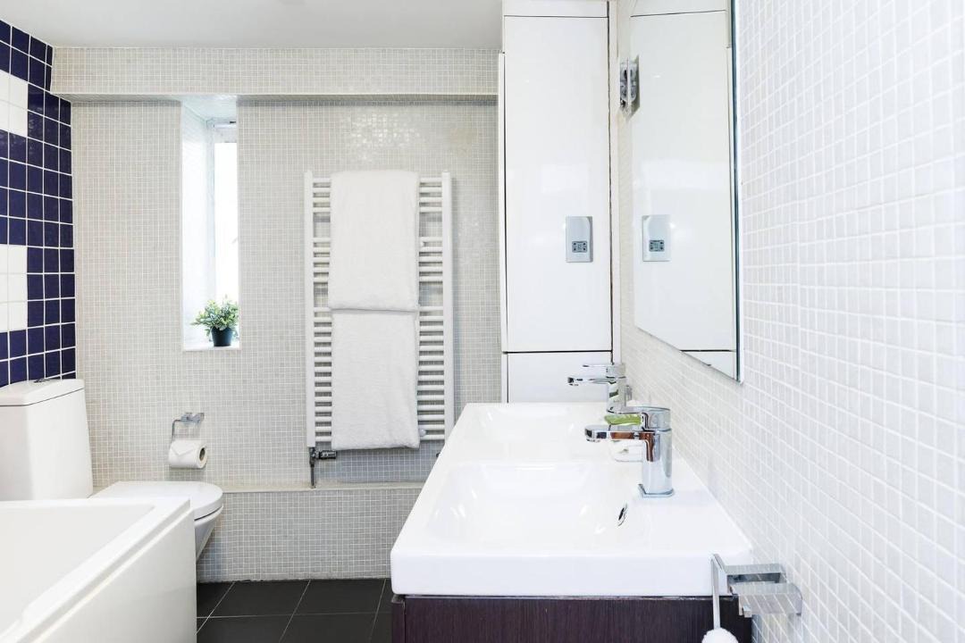 Photo of Bathroom in Walworth