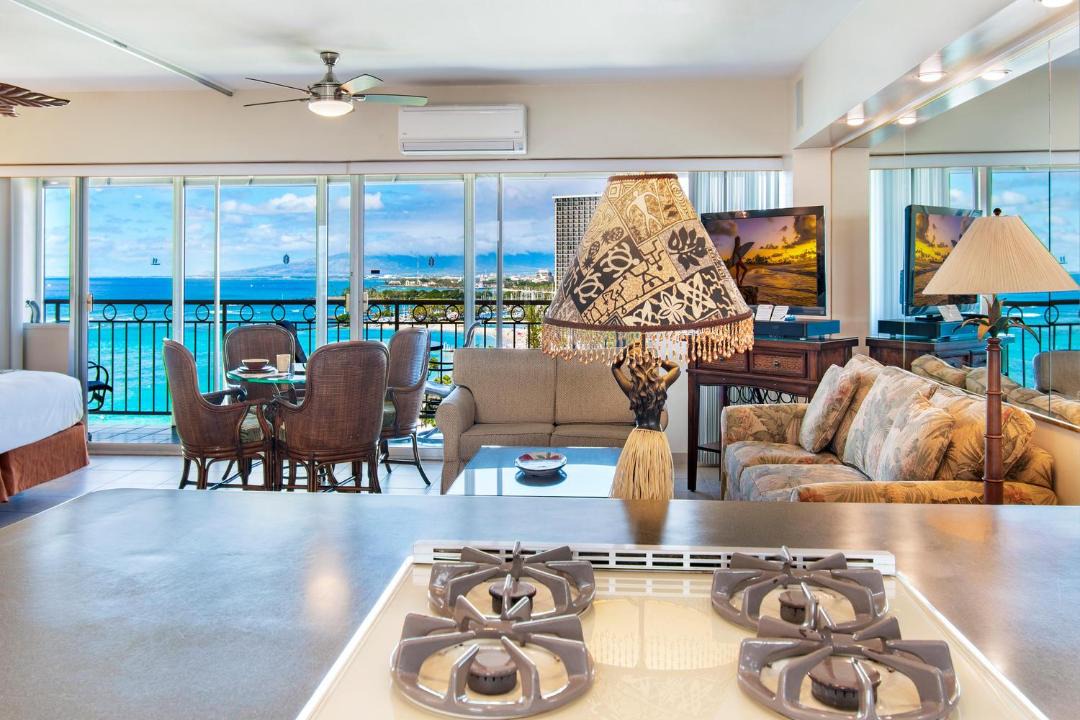 Photo of Livingroom in Waikiki
