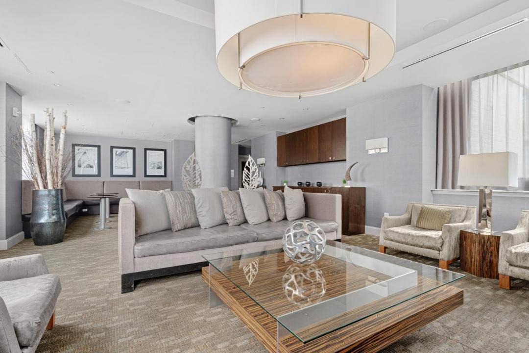 Photo of Livingroom in Hudson Exchange