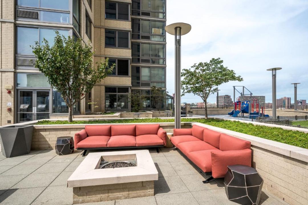 Photo of Others in Hudson Exchange