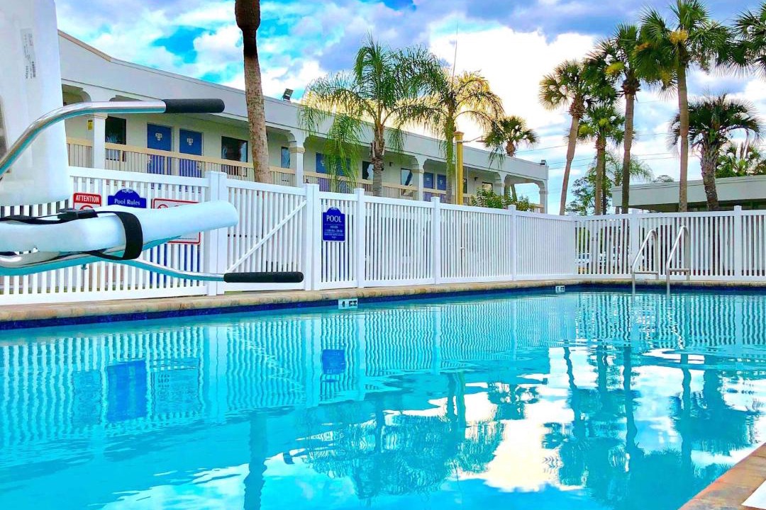 Photo of Others in Starke