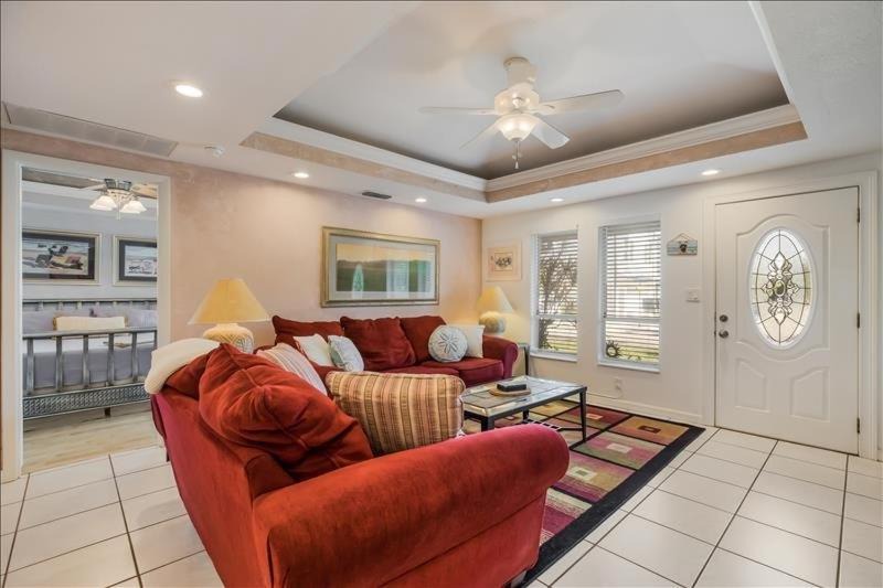 Photo of Livingroom in Bradenton Beach