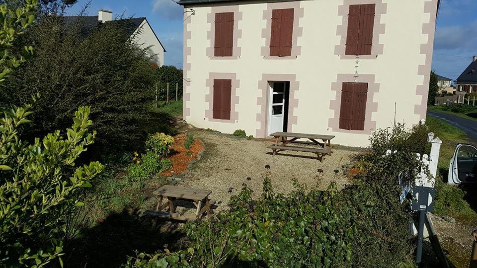 Photo of Others in Hillion