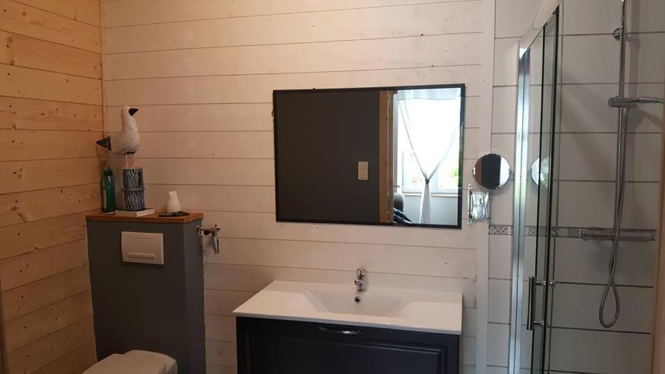 Photo of Others in Hillion