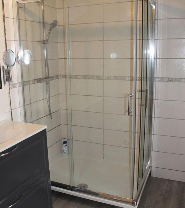 Photo of Others in Hillion