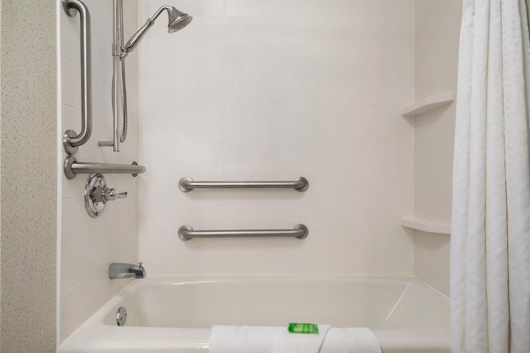 Photo of Bathroom in McAlester