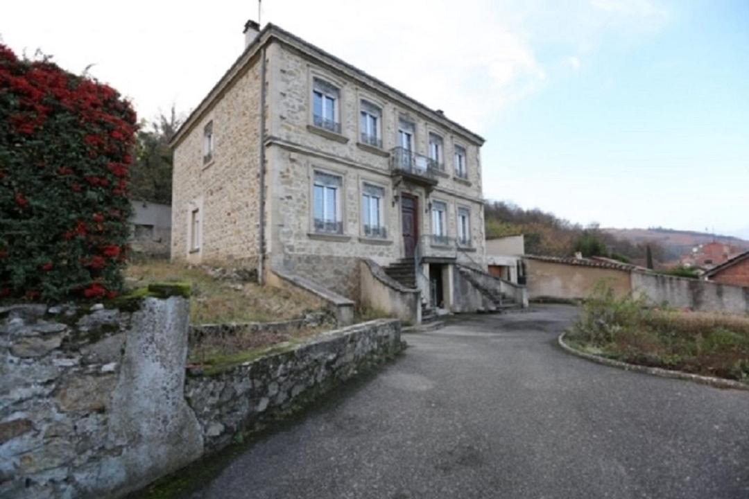 Photo of Buildings in Saint-Pierre-de-Boeuf