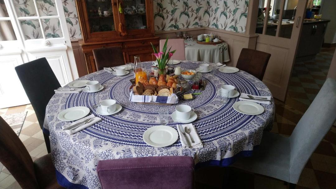 Photo of Others in Crouay