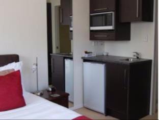 Photo of Others in Mount Eden