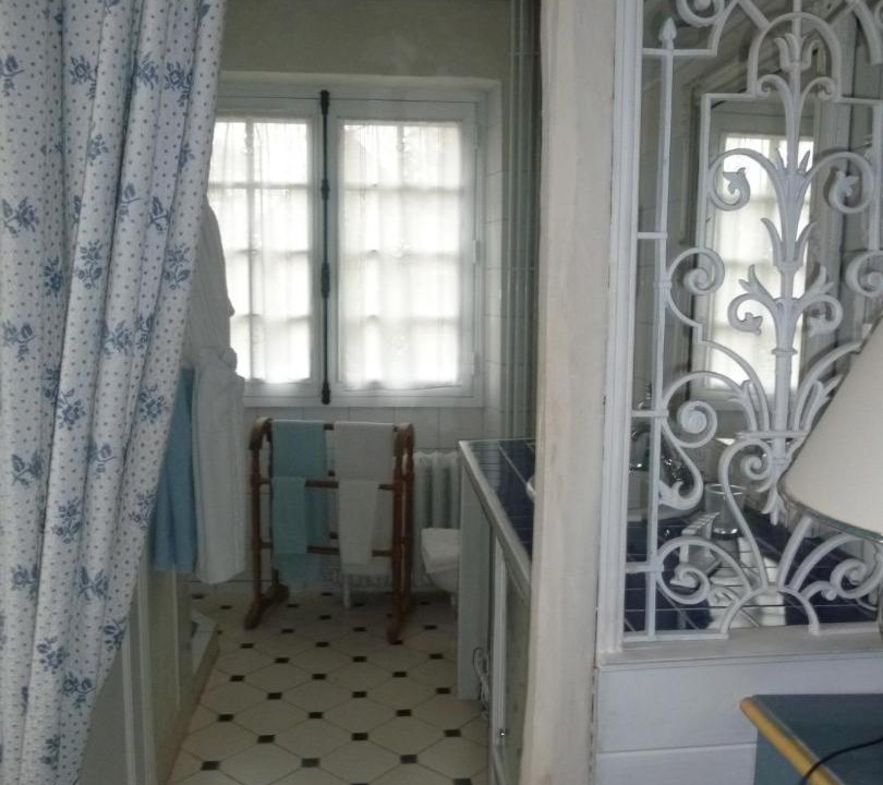 Photo of Others in Saint-Cyr-sur-Morin