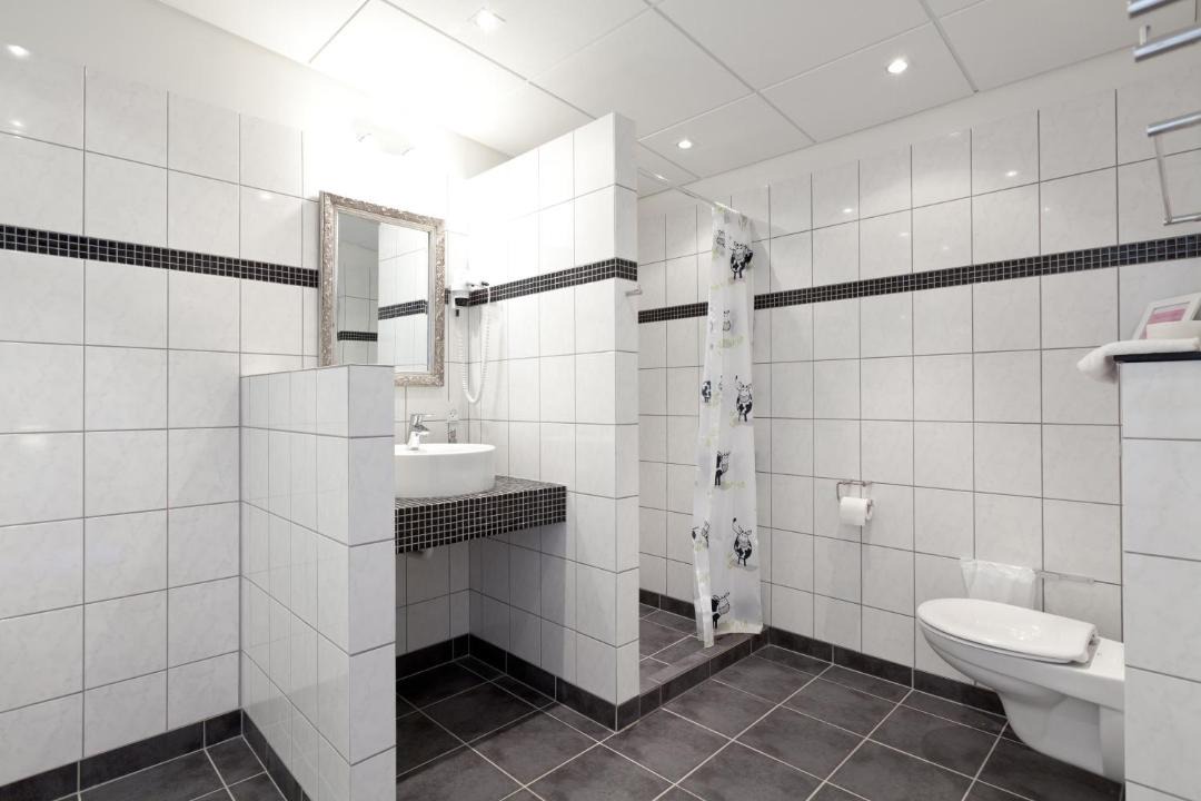 Photo of Bathroom in Jyderup