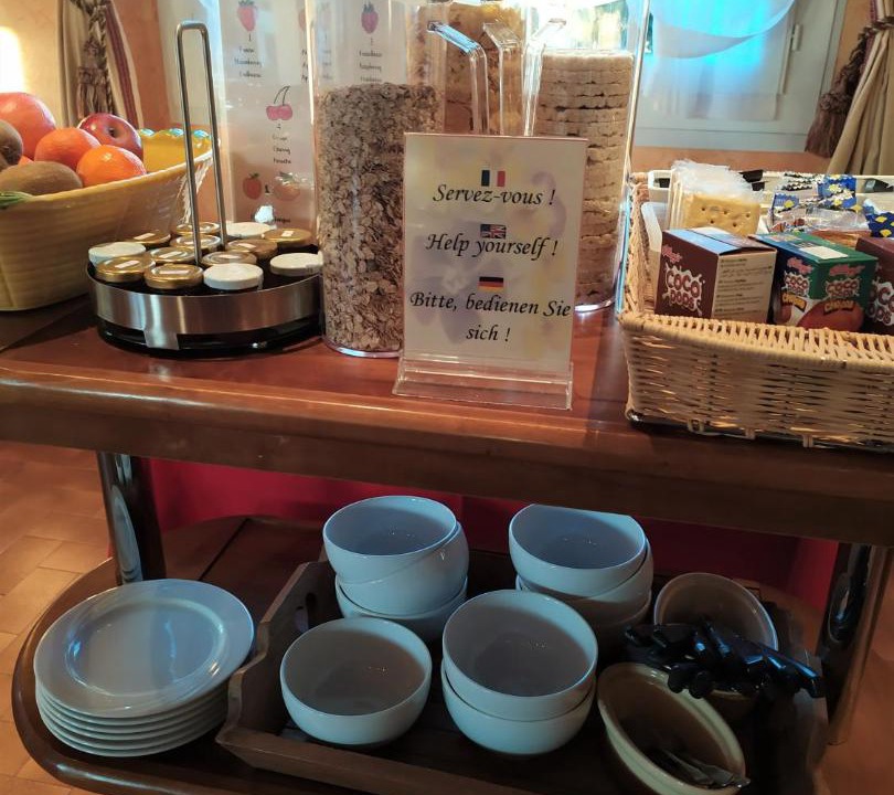 Photo of Others in Die