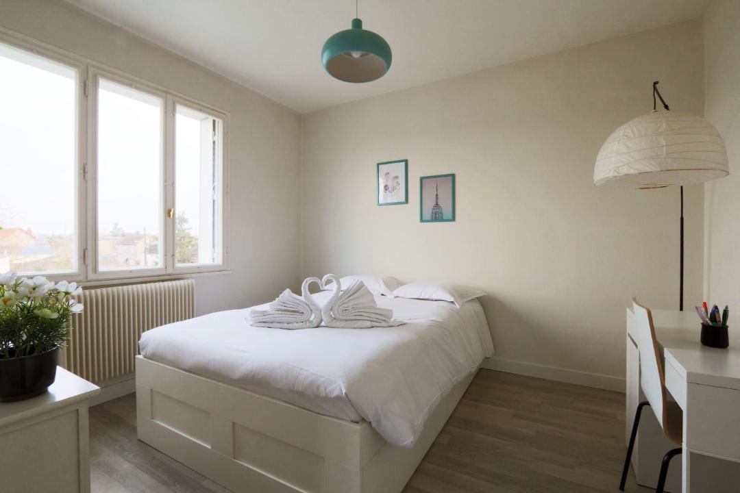 Photo of Bedroom in Saint-Pierre-des-Corps