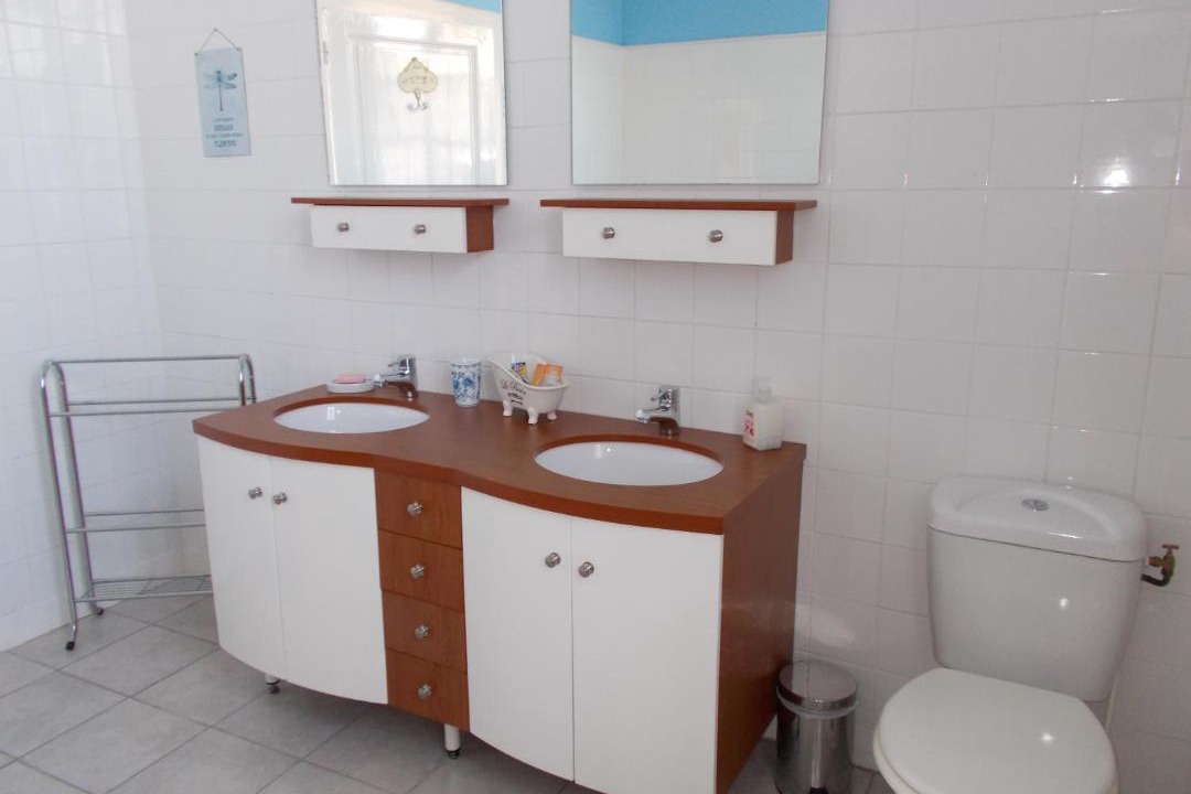 Photo of Bathroom in Landivy