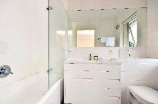 Photo of Others in Northcote