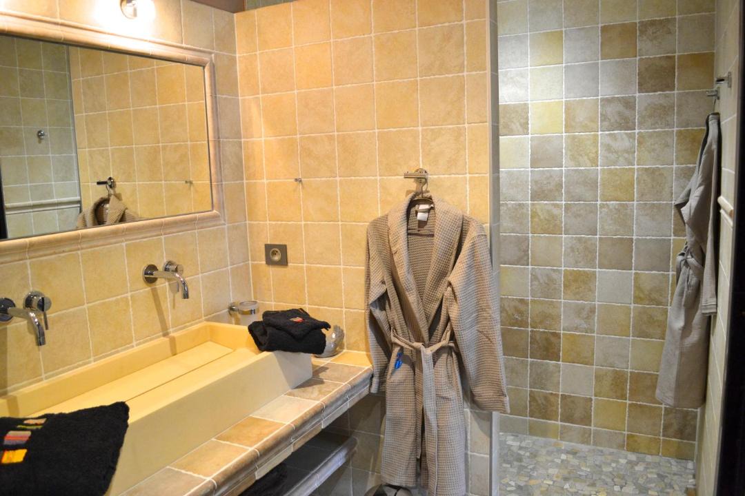 Photo of Bathroom in Castelnau-sur-Gupie