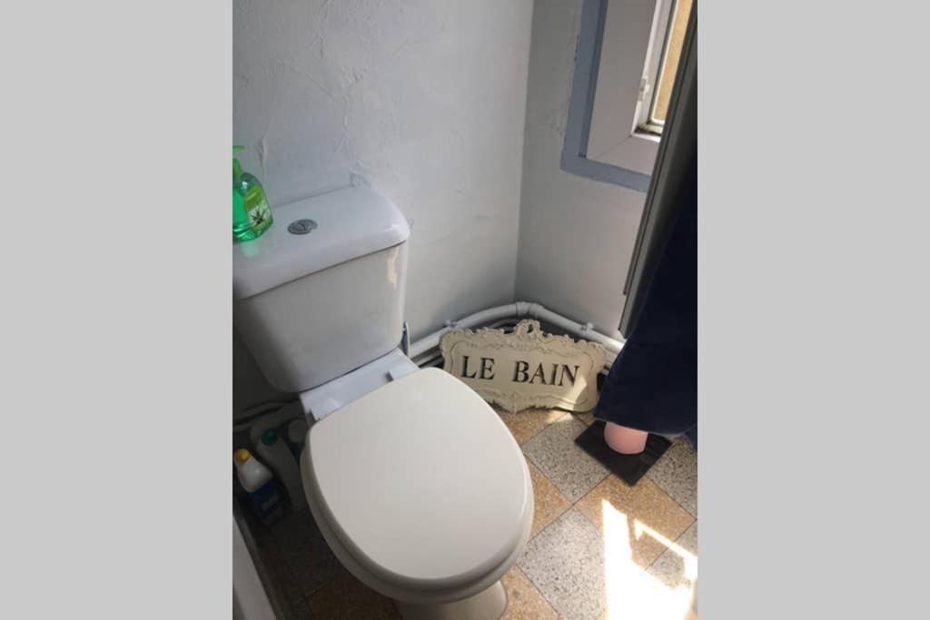 Photo of Bathroom in Limoux