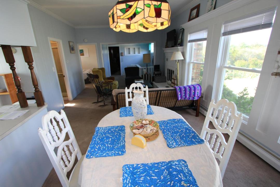 Photo of Livingroom in Sagamore Beach