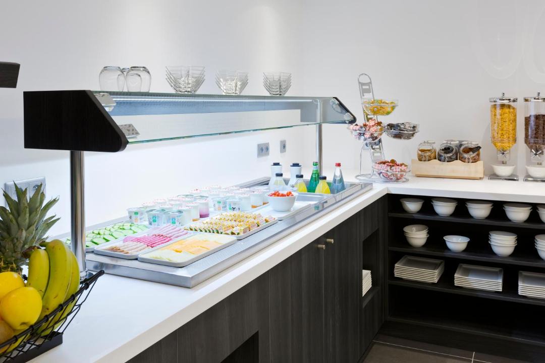 Photo of Others in Quartier de la Chapelle