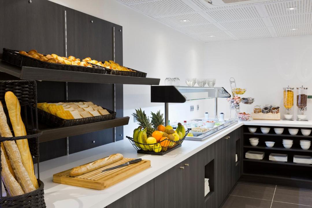 Photo of Others in Quartier de la Chapelle