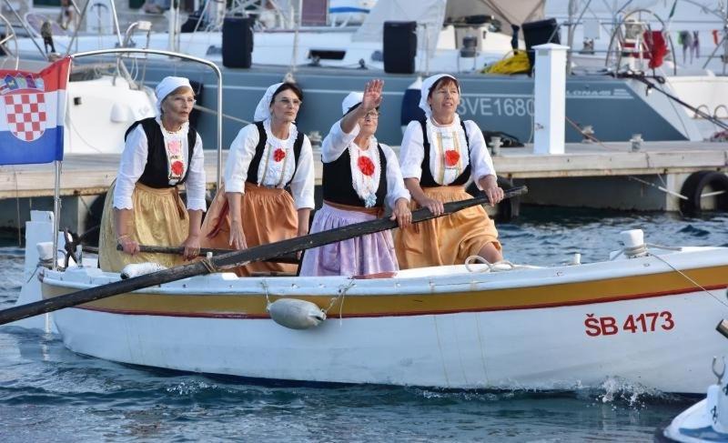 Photo of Others in Brodarica