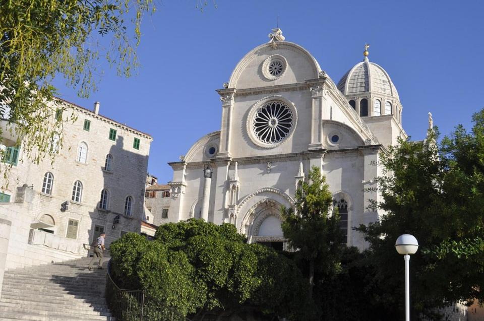 Photo of Buildings in Brodarica