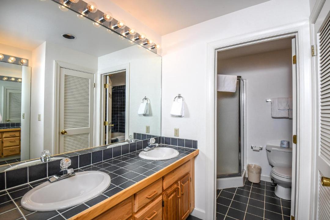 Photo of Others in Blakeslee