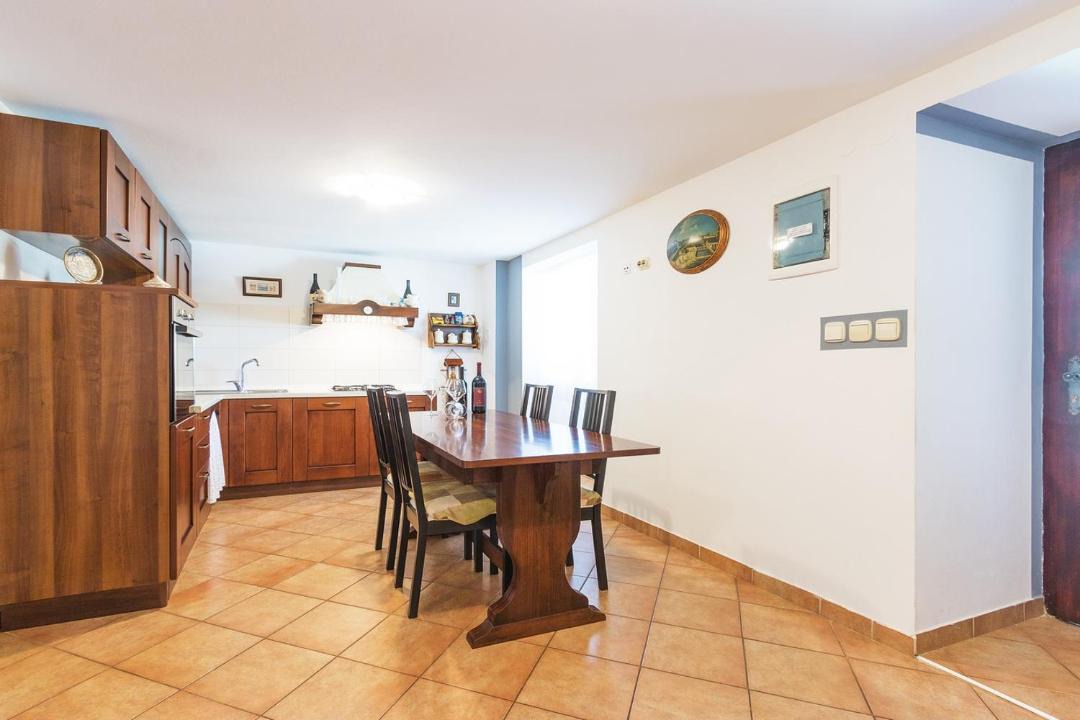 Photo of Livingroom in Orihi