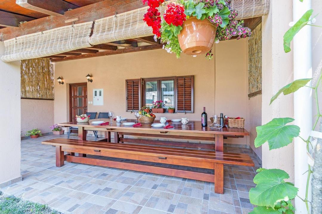Photo of Livingroom in Orihi