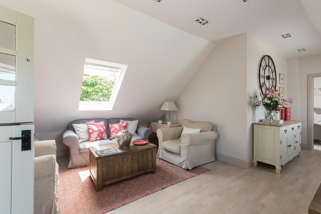 Photo of Others in Calne