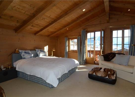 Photo of Bedroom in Zweisimmen Nr Gstaad